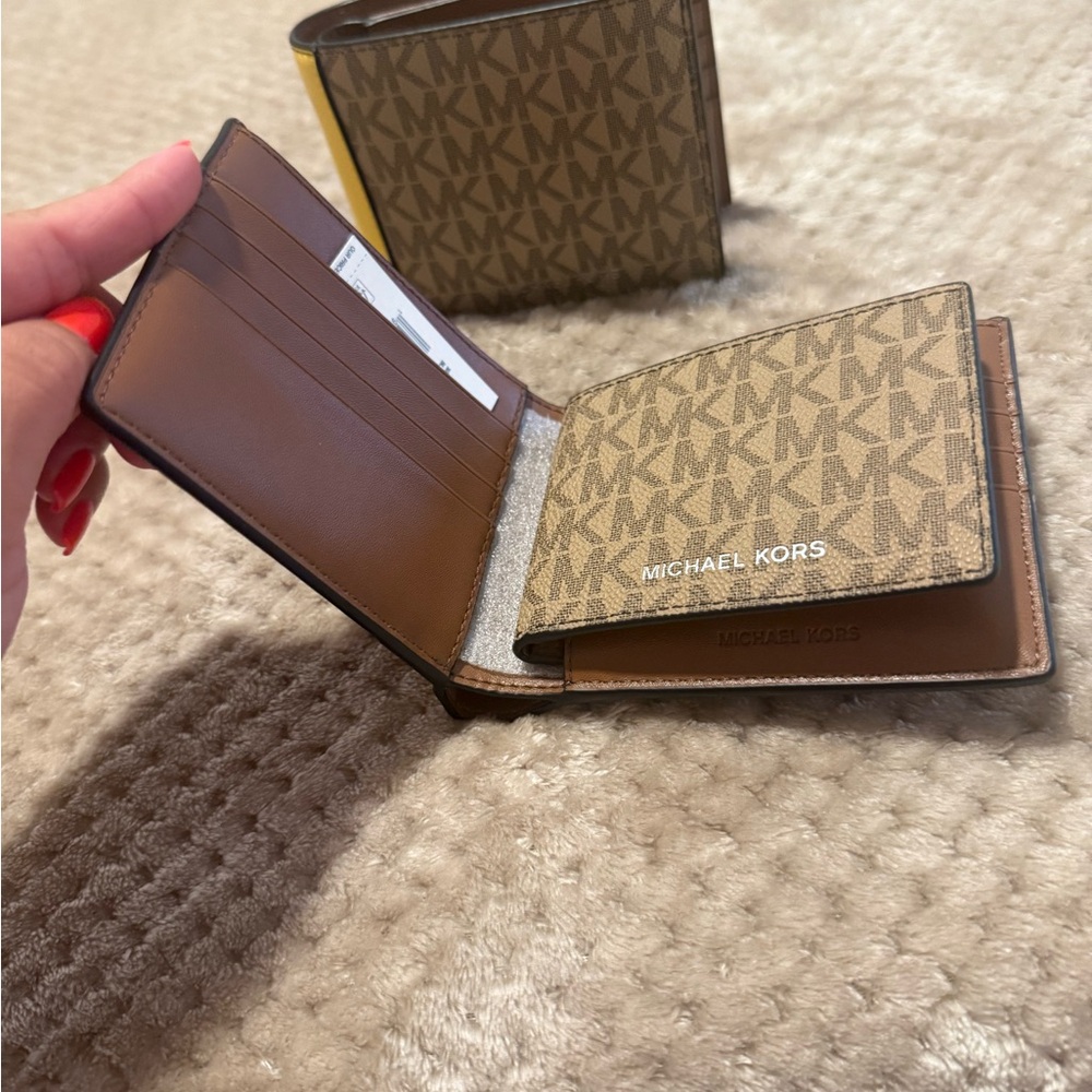 Michael Kors Brown Key Card Holder Monogrammed